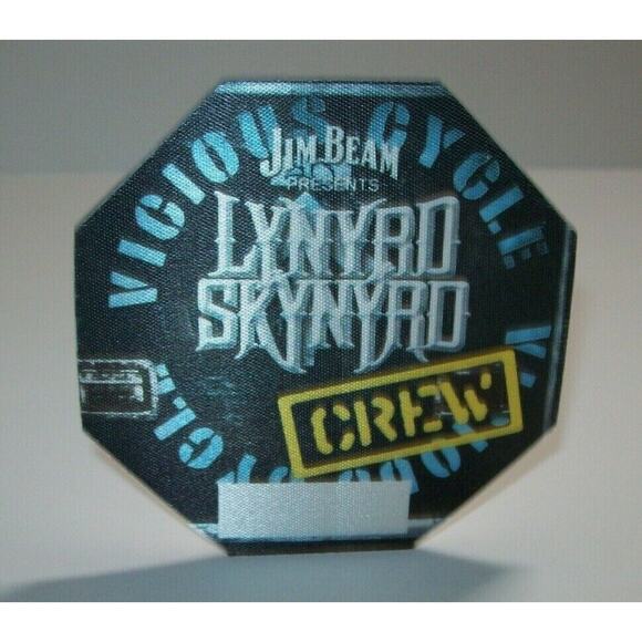 Lynyrd Skynyrd Backstage Pass Vicious Cycle Tour Crew Original Rock Music Gift - Picture 1 of 4
